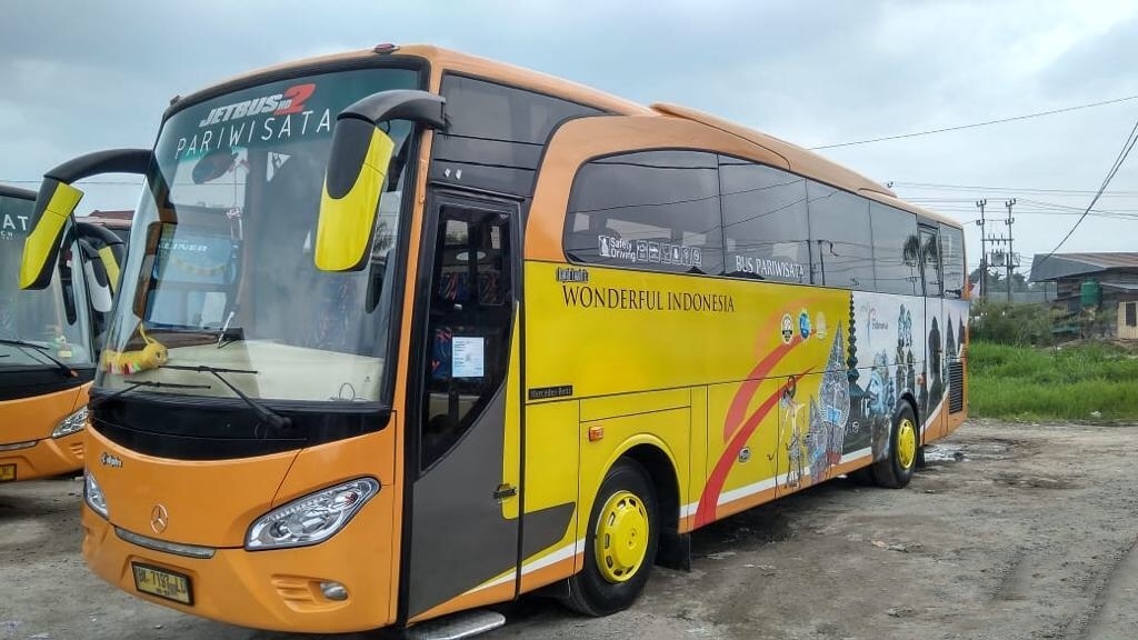 SEWA BAS PESIARAN PADANG BUKITTINGGI